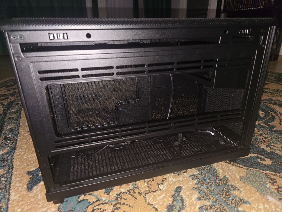 Carcasa Lian Li DAN Cases A3-mATX Wood Mesh Edition Black