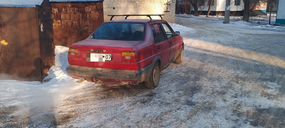 Продам VW Jetta 1.8