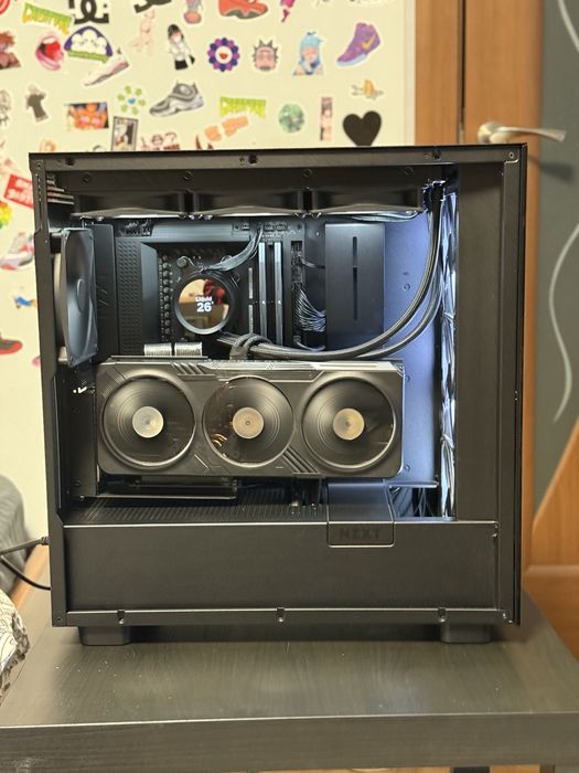 PC Gaming RGB RTX 4070ti R7 9800x3d 32gb