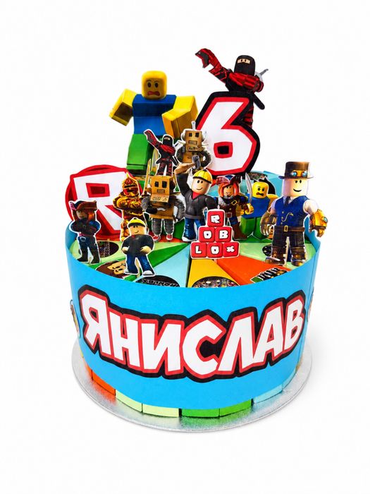 Роблокс картонена торта Roblox