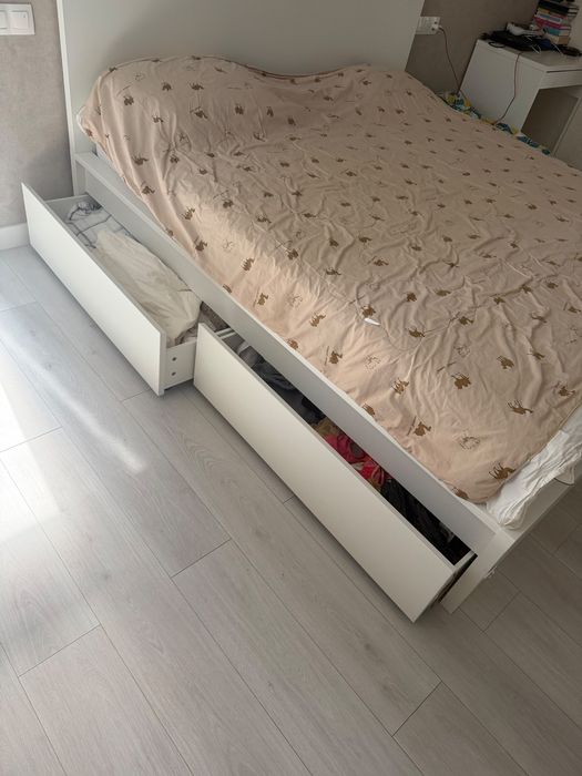Продам кровать икея