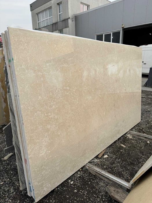Marmura Crem pentru interior si exterior