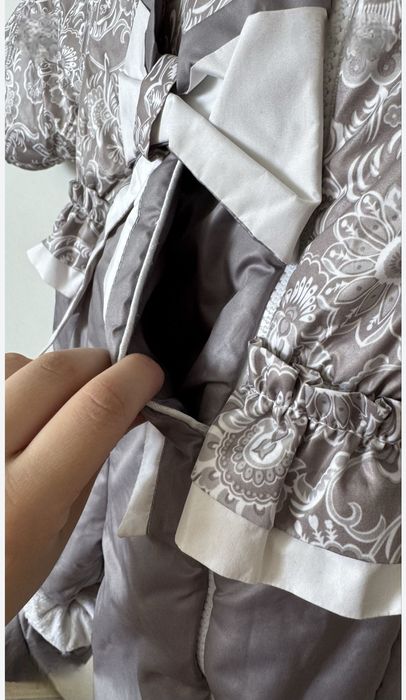 Продам комбинезон-трансформер для девочки