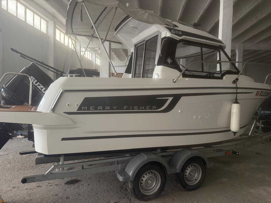 Vând ambarcațiune JEANNEAU MERRY FISHER 605 SERIE 2 – PREMIERE (2021)