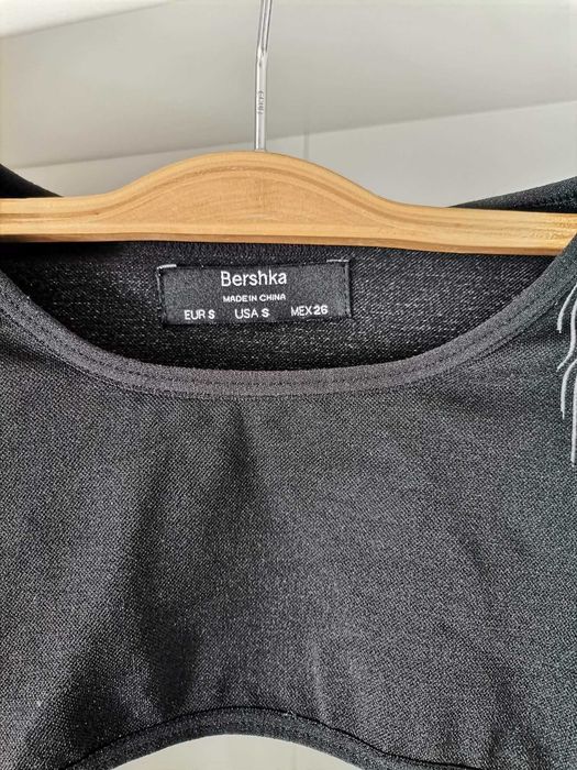 Безшевна рокля Bershka – Без забележки!