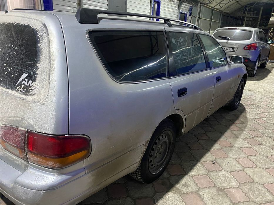 Продам машину toyota camry