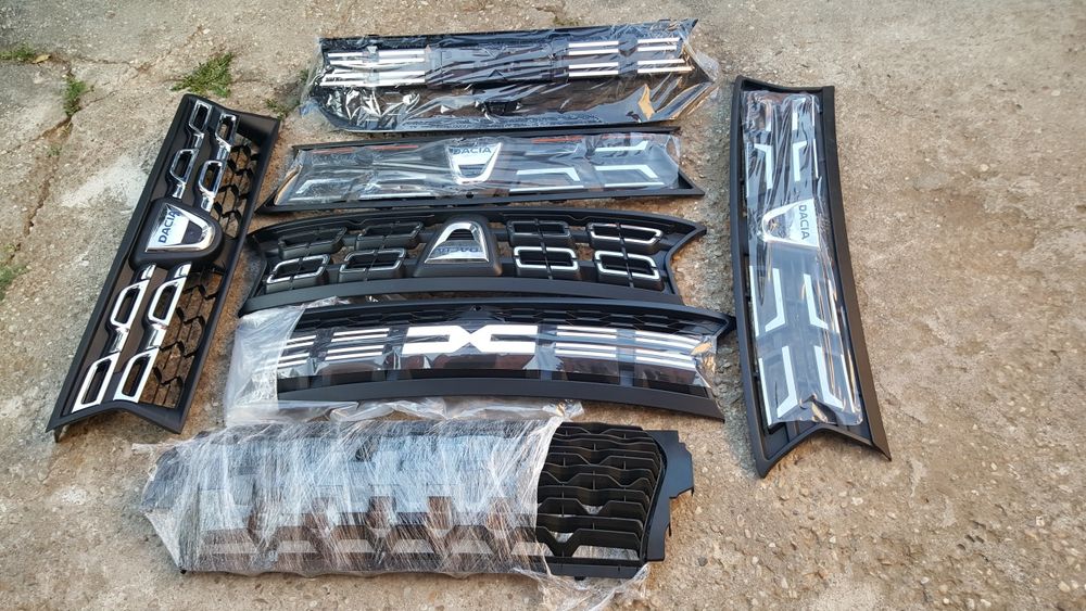 Grile față Dacia duster logan sandero an diferit 2013 2024 +grila bară