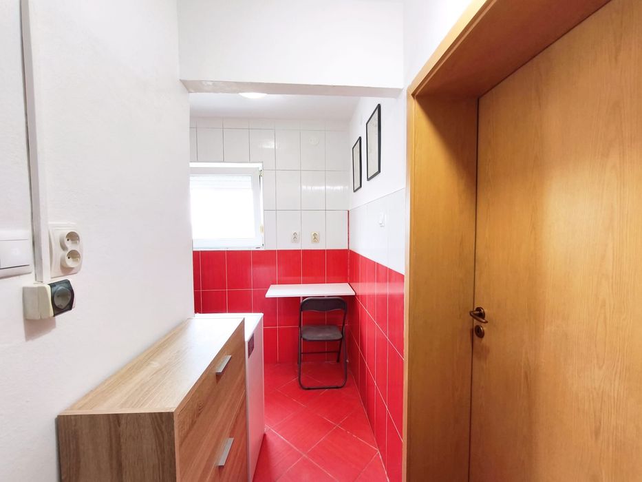 Garsonieră modernă de închiriat, etaj 2 – Calea 6 Vânători