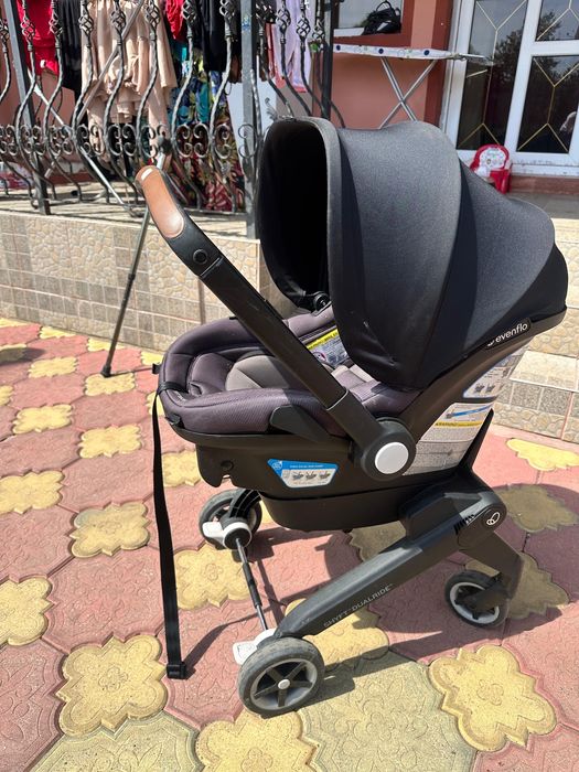 vand carucior EvenFlo