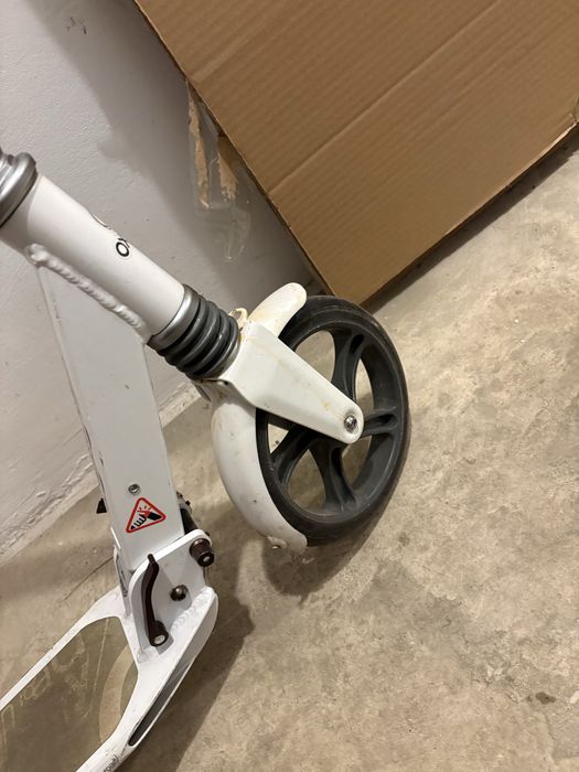 Trotineta copii neautomata