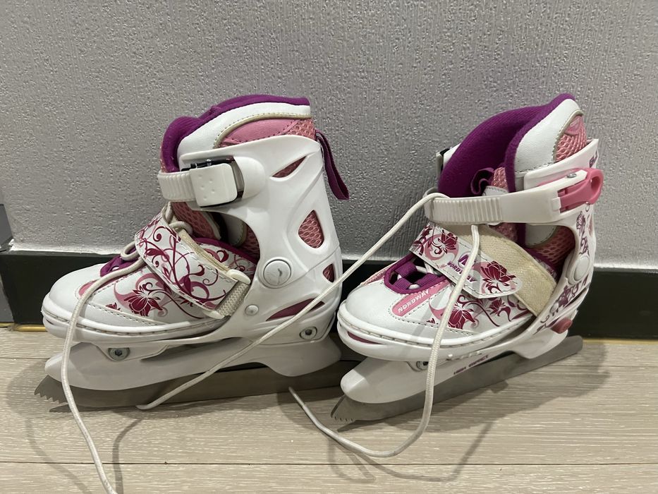Коньки детские на девочку