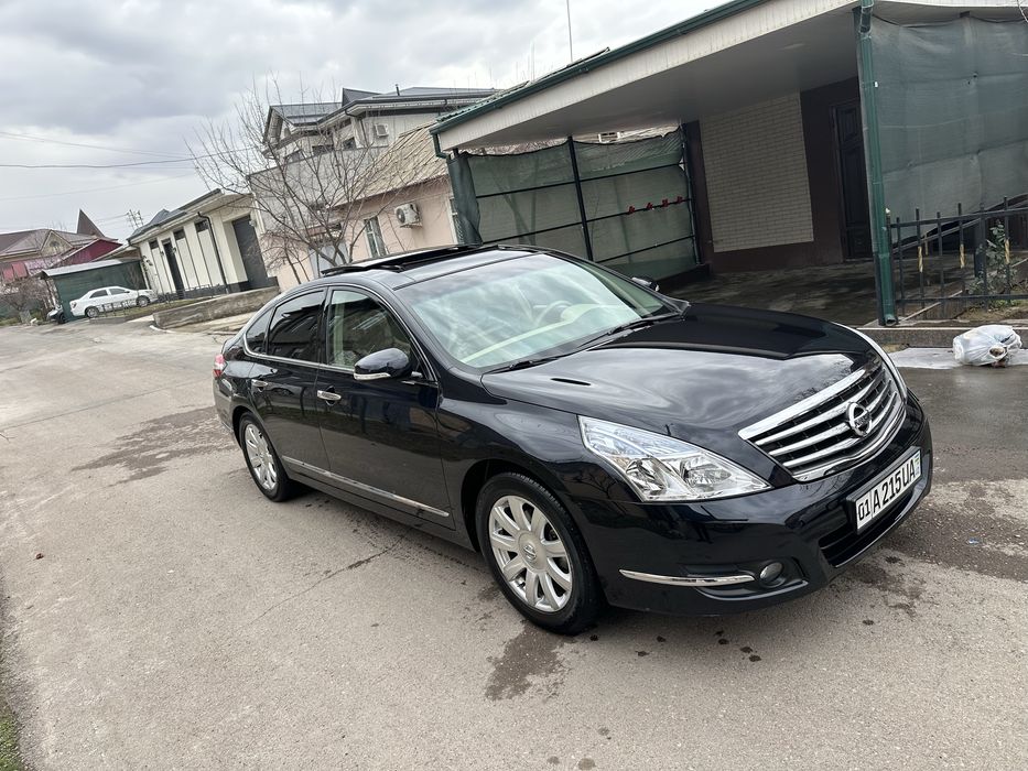 Продается автомобиль Nissan