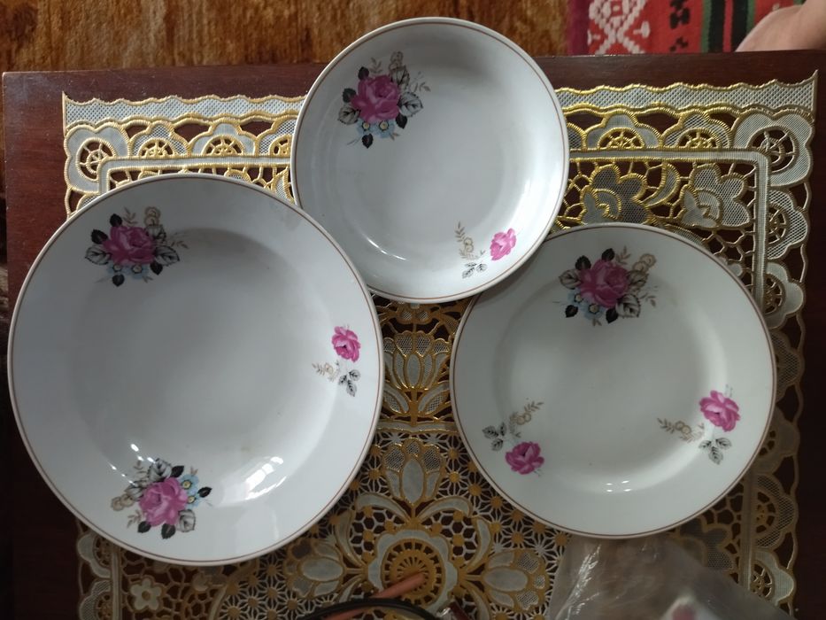 Столовый сервиз.