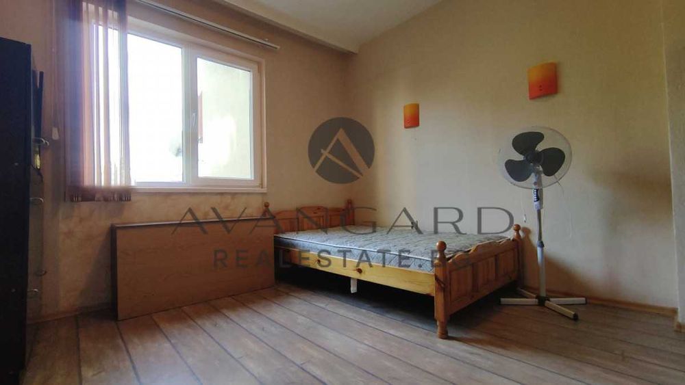 Продава се Тристаен апартамент в Пловдив, Кючук Париж - 94 кв.м за 1649 €/кв.м - Снимка #8