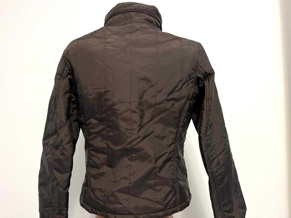 Geacă Refrigue, mărime M, maro închis, cu fermoar și capse