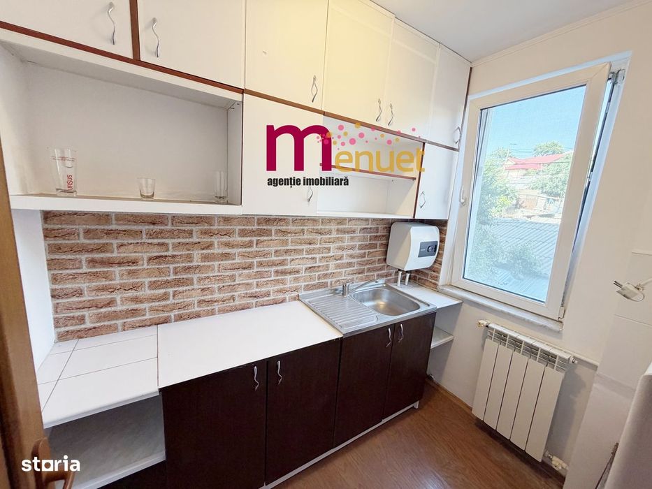 Garsoniera ,str.Pacii,etaj 2