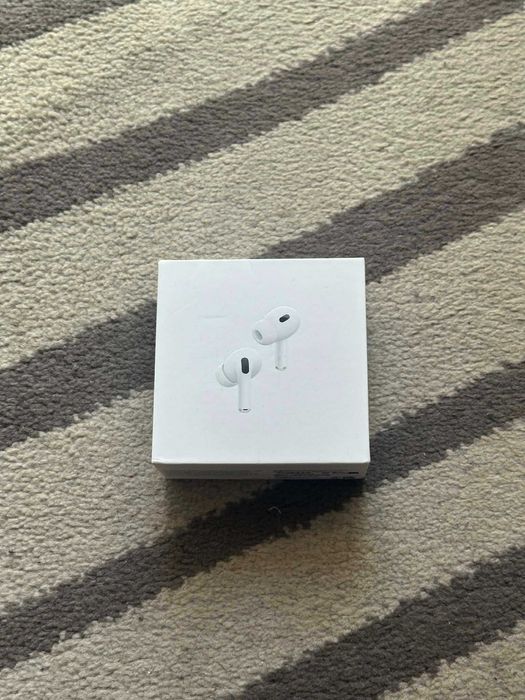 Apple AirPods Pro 2, отлично състояние, с кутия