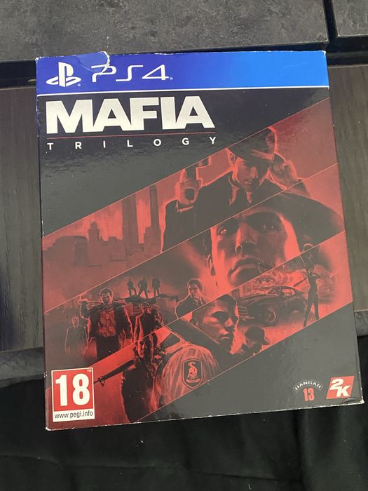 Продам Playstation 4 +4 диска