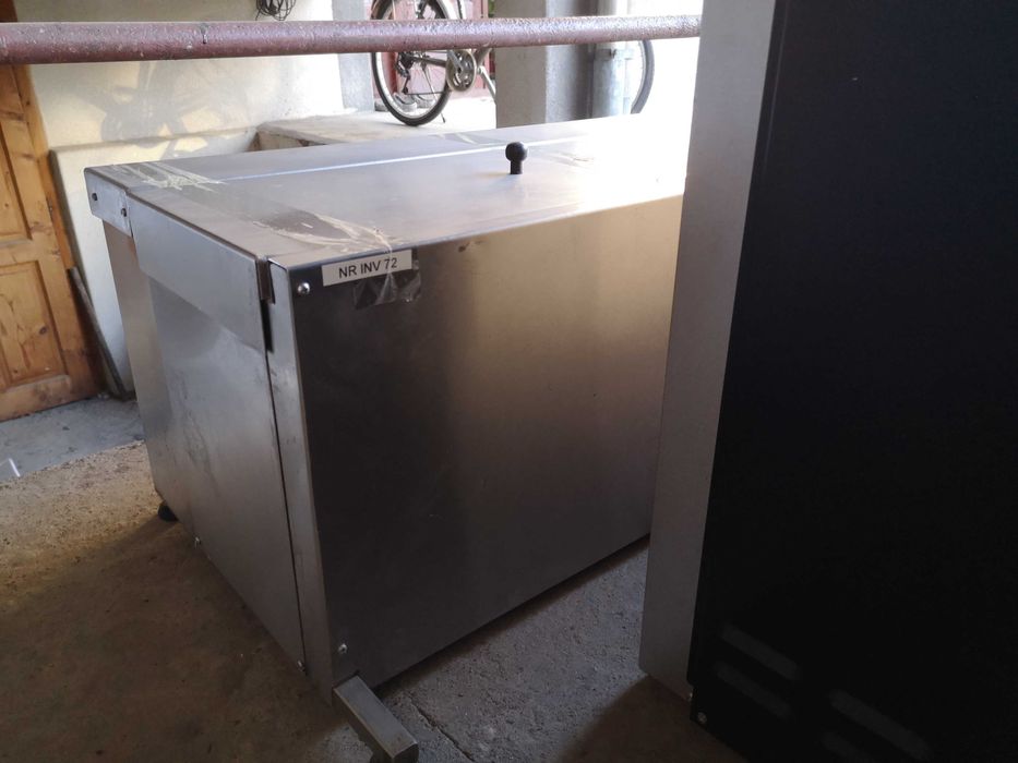 Mașină de gogoși noua automată
4001