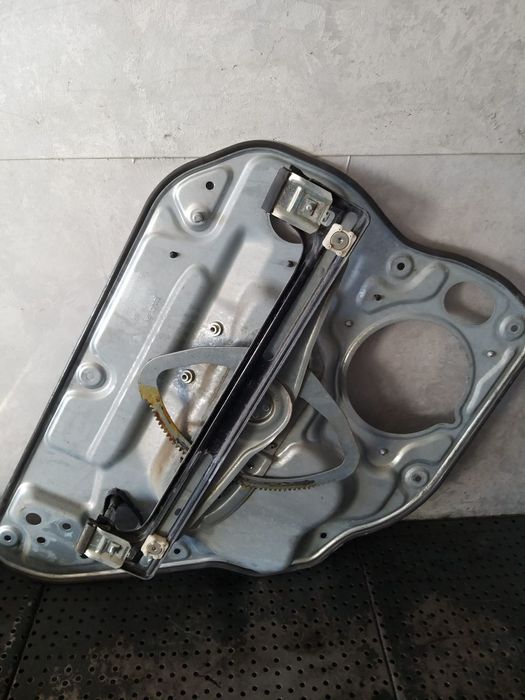 Macara geam electric dreapta spate volvo s40 8679083rh