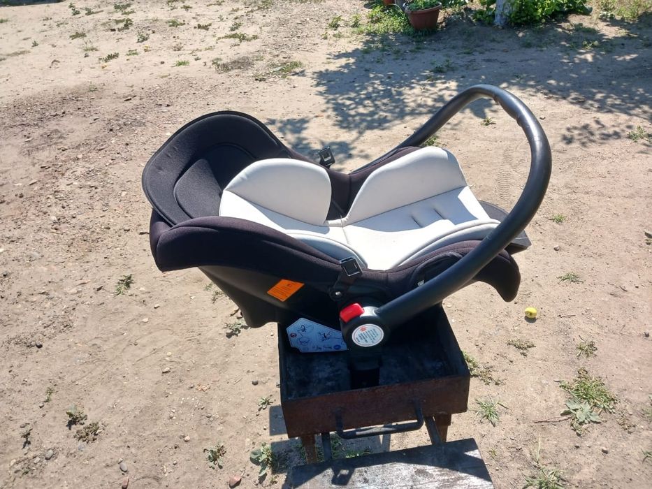 Продам коляску и автокресло