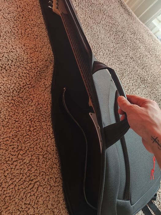 Yamaha 112J Electric Guitar