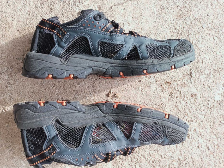 Încălțăminte sport Salomon