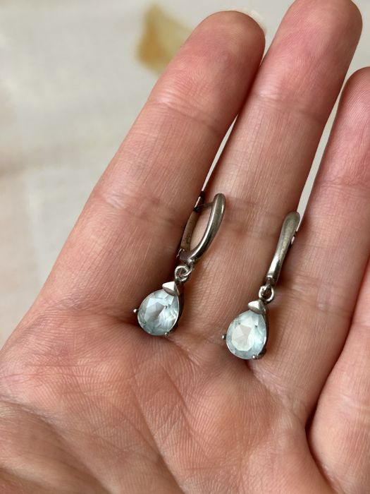 Серьги с голубым топазом