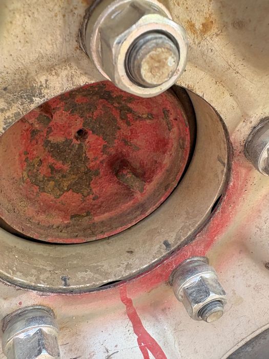 Продавам нива 1.9TDI