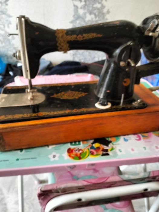 продам швейные машинки