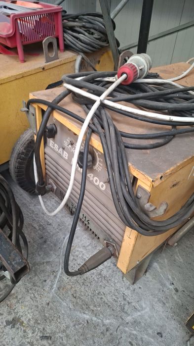 Aparat sudura Esab LHF 400 -pret  600 euro + tva