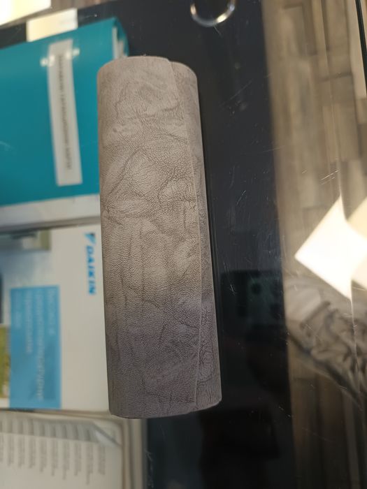 Компактен калъф за очила