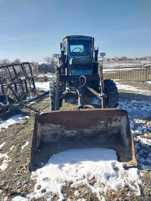 Продам трактор Т42