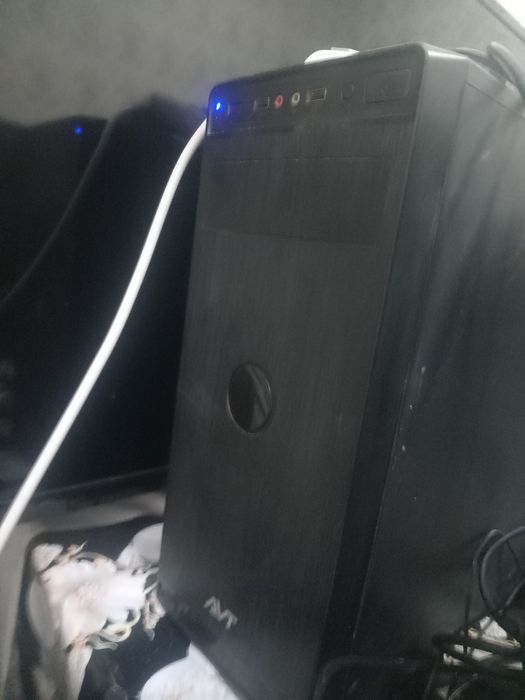 Срочно Компютер сотилади