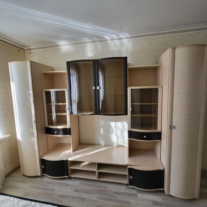 Стенка и все что рядом