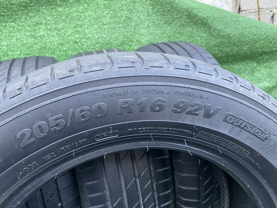 Set 4 anvelope vară 205 60 16 92 V Kumho ECSTA PS71 Dot : 3620