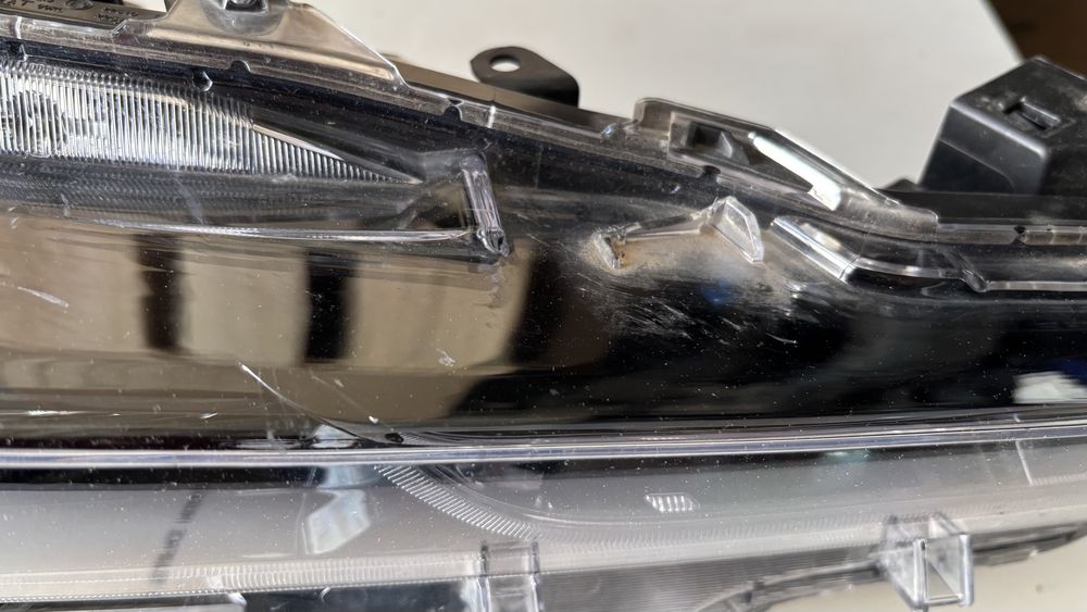 Фар за Toyota Corolla e21 led
