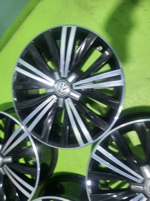 18 5x112 Vw Tiguan лети джанти 5х112