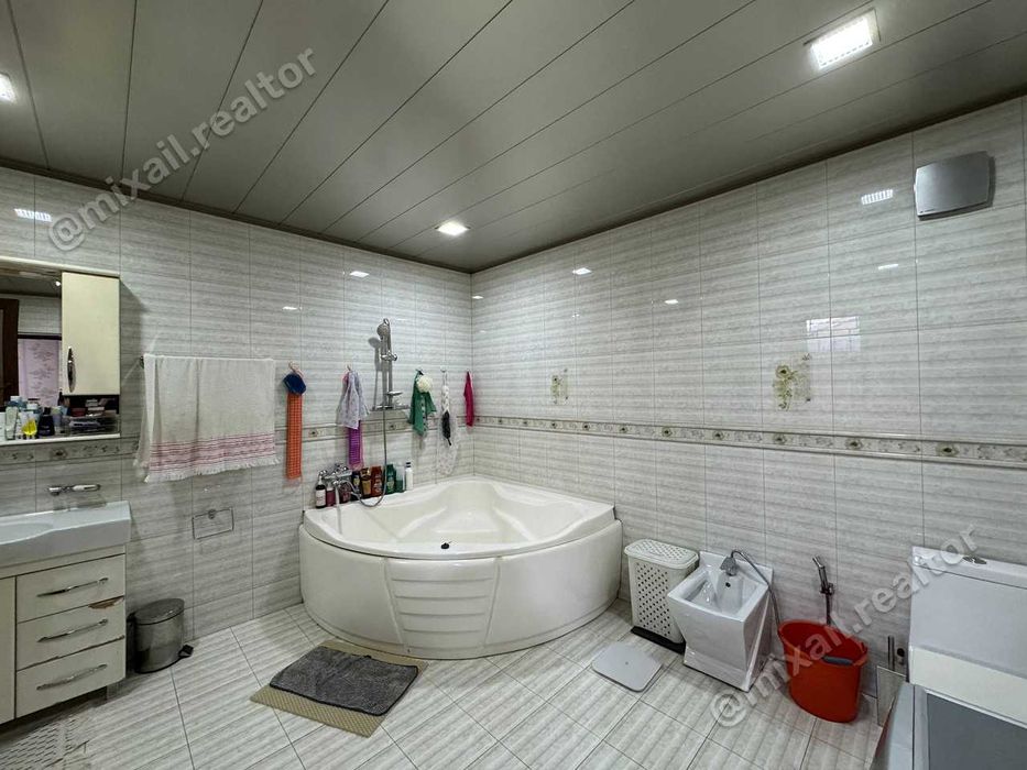 Продажа Дома с Участком, 4,5 сот, Куйлюк 1 массив, ул. Муниса (87648)