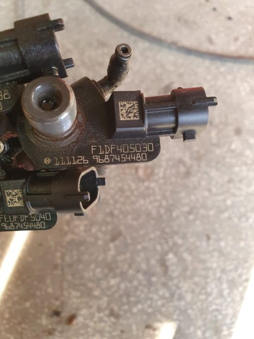 Injector injectoare Range rover land rover Evoque 2.2 F1DF405030