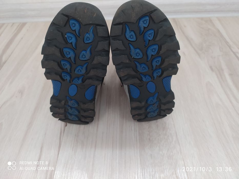 Продам зимние сапоги