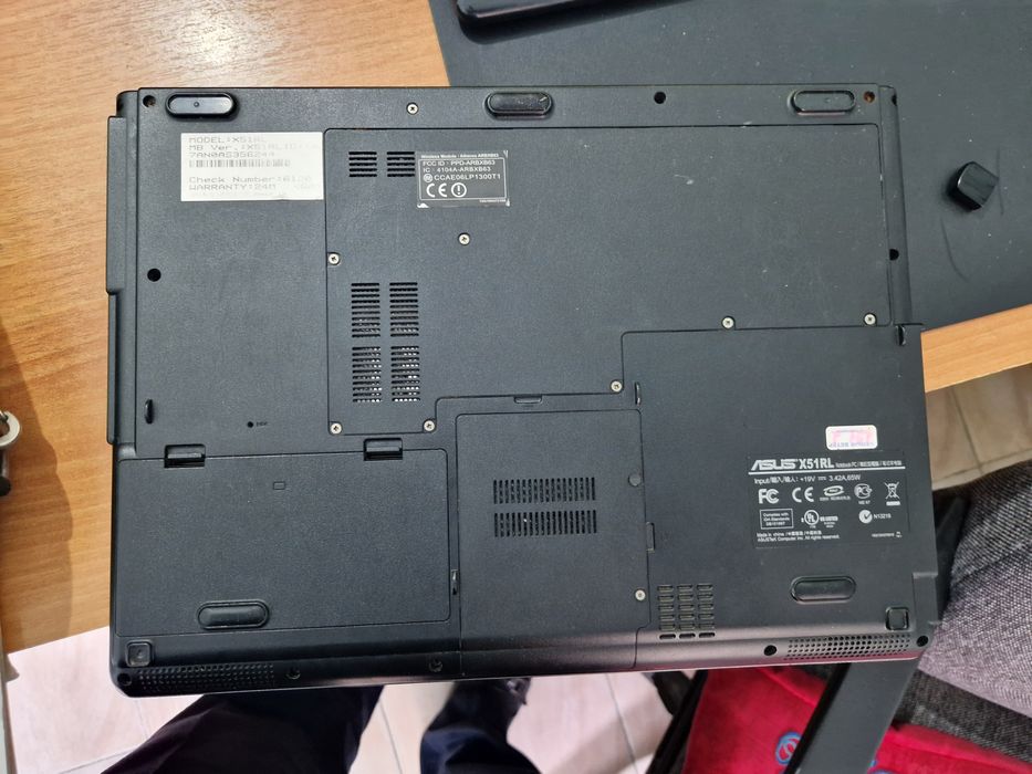 Продам рабочий ноутбук