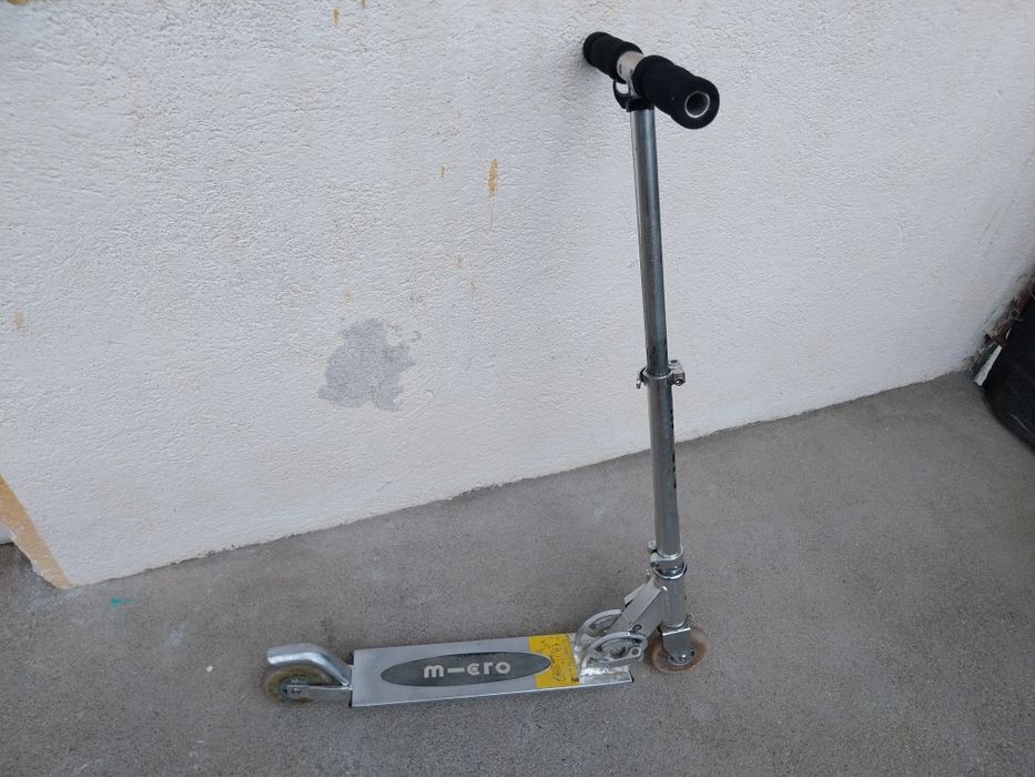 Продавам детска тротинетка  много хубава.