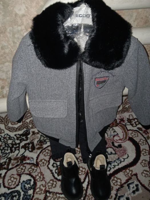 Детский тройка драп куртка,дженсы.сапок