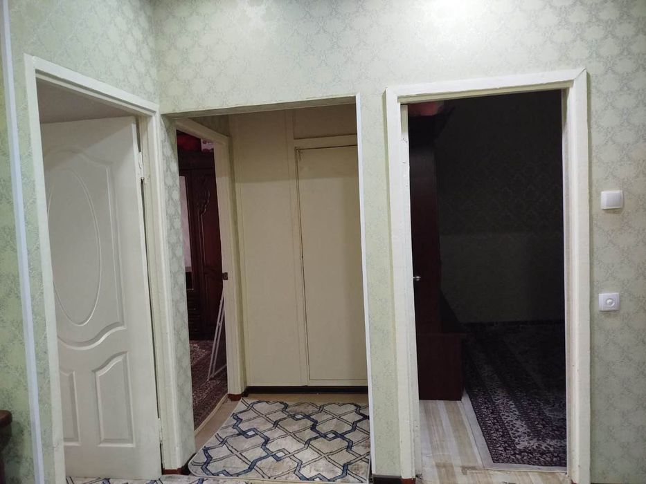 Uy sotiladi  uy sotiladi