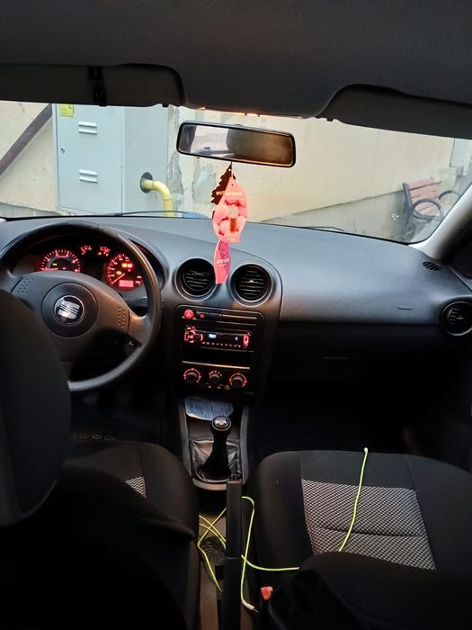 SEAT Ibiza 1.2 Benzină (2004) • 178.000 km • Multe piese noi (Factură Service)