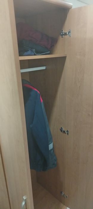 Мебель шкаф продаётся