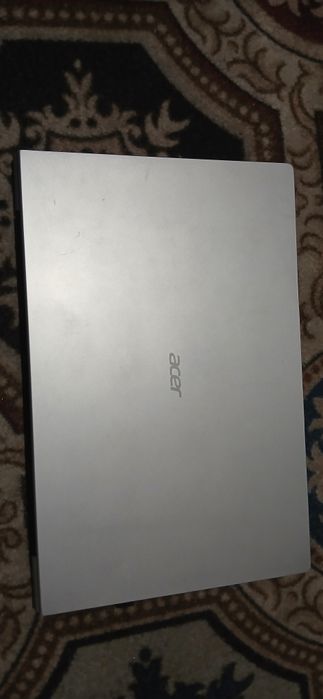 Acer aspire 3 Ryzen 3-7330U 8/512