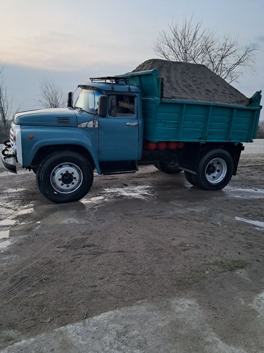 Zil sotlad 1991 yil xolat yaxshi ishlab yurgan moshina