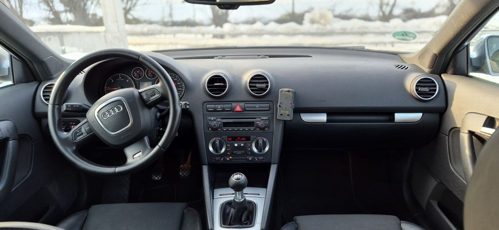 Audi a3 2.0 tdi 140 cp 3 x sline